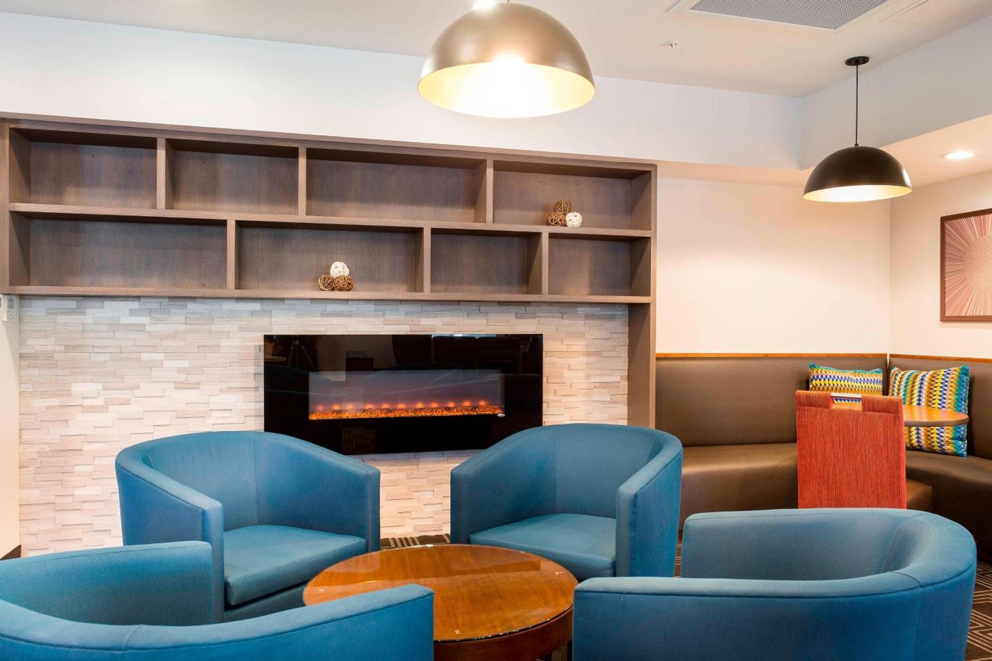 Towneplace Suites By Marriott San Mateo Foster City Exteriér fotografie